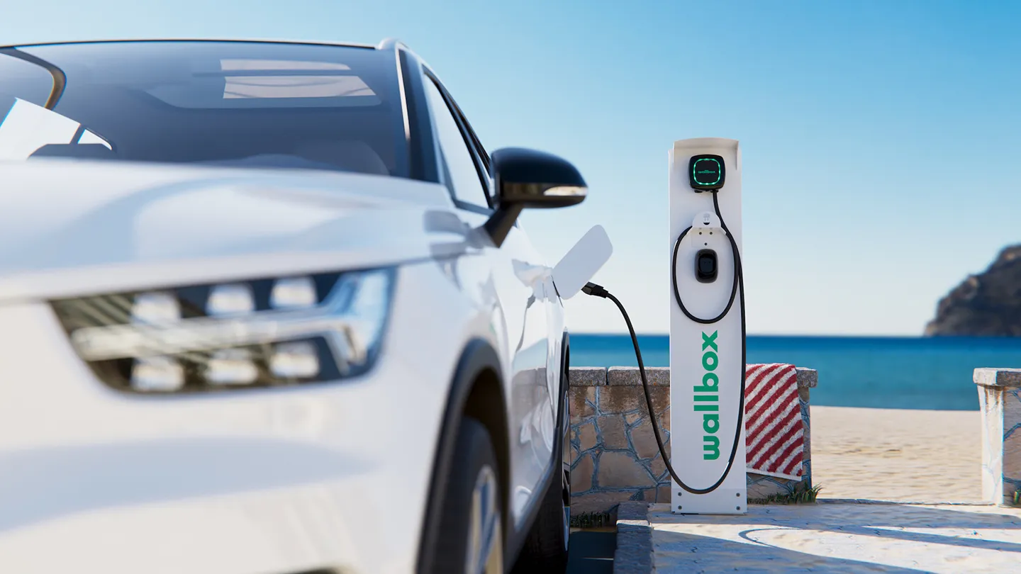Bornes de Recharge pour véhicules électriques Intelligentes et Connectées